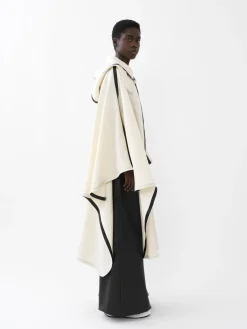 Lin-Chloé Cape Oversize A Capuche Coconut Milk