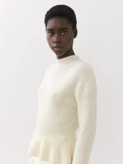 Maille-Chloé Pull Col Montant A Basque Iconic Milk